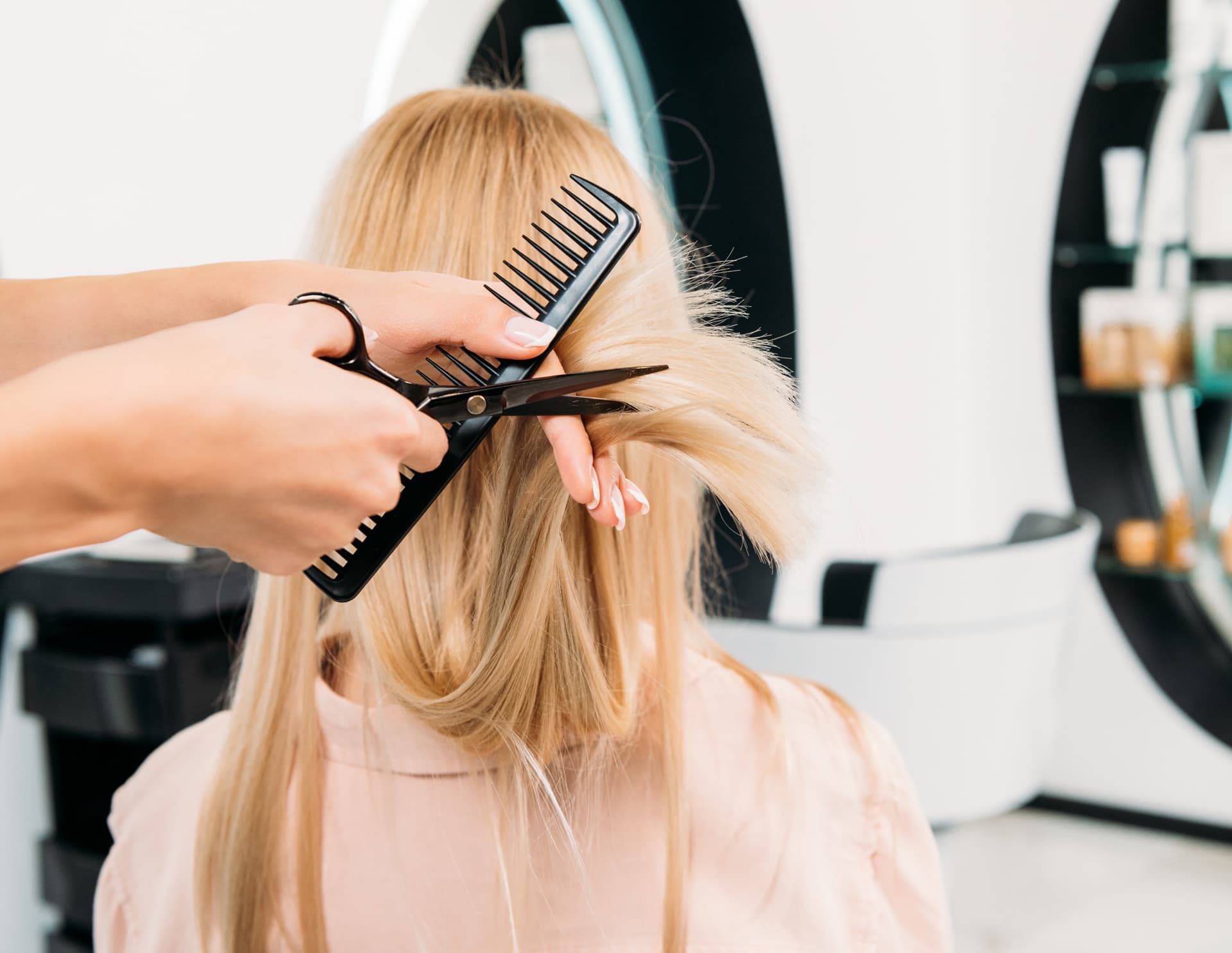 Peluquería y centro de estética en Ferrol